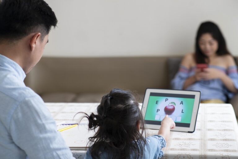 Teach Kids About Digital Balance
